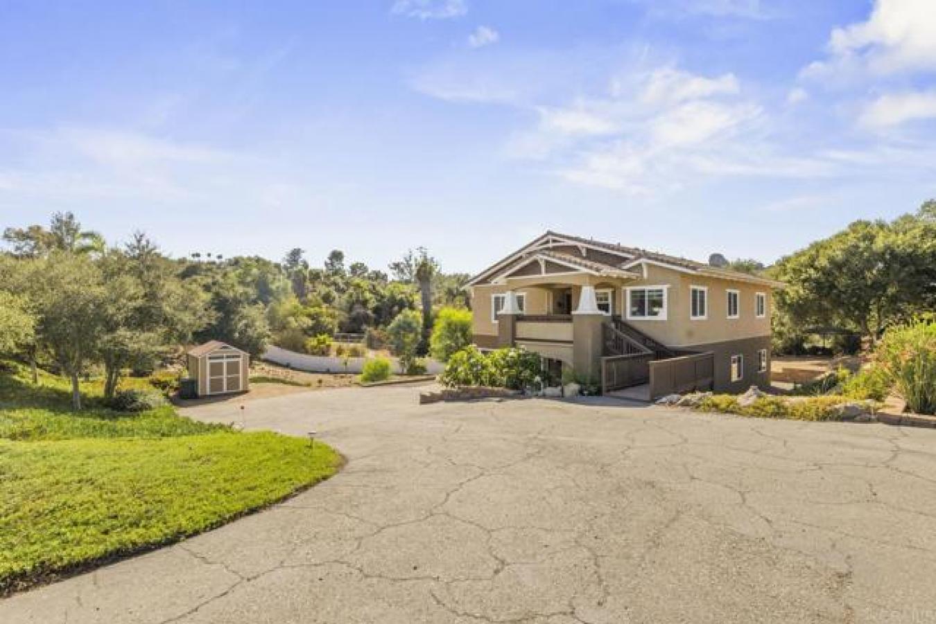Escondido, San Diego, 92026, United States, 4 Bedrooms Bedrooms, ,3 BathroomsBathrooms,Residential,For Sale,1945134