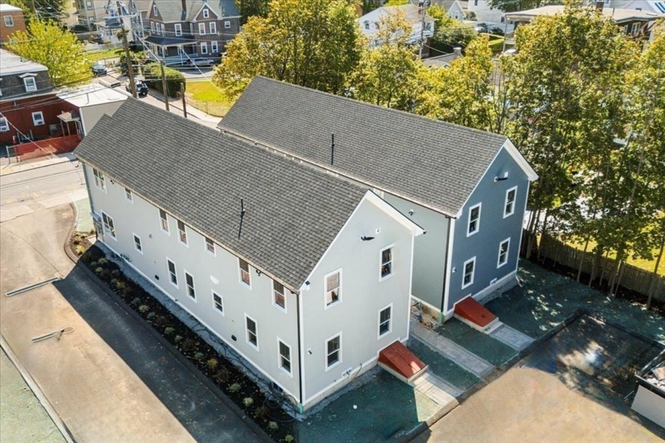 Boston, Suffolk, 02131, United States, 3 Bedrooms Bedrooms, ,2 BathroomsBathrooms,Residential,For Sale,1945133