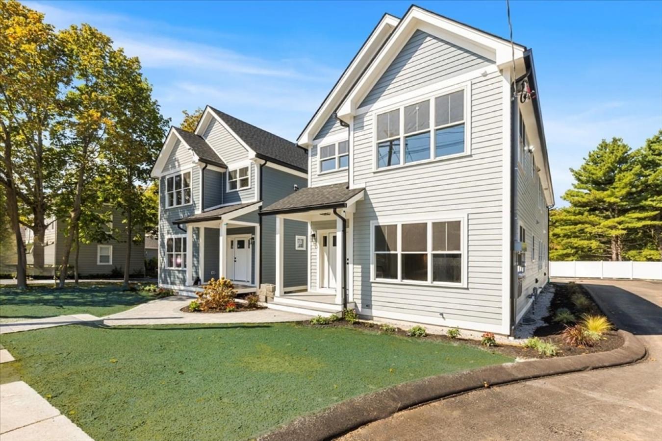 Boston, Suffolk, 02131, United States, 3 Bedrooms Bedrooms, ,-1 BathroomBathrooms,Residential,For Sale,1945132