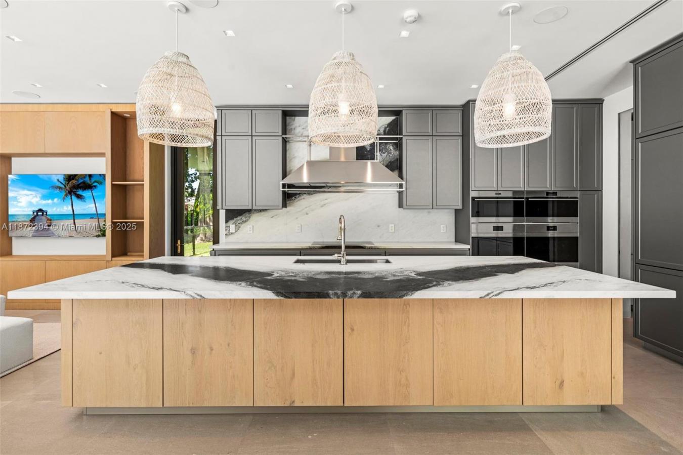 Coral Gables, Florida, 33156, United States, 7 Bedrooms Bedrooms, ,7 BathroomsBathrooms,Residential,For Sale,1945293