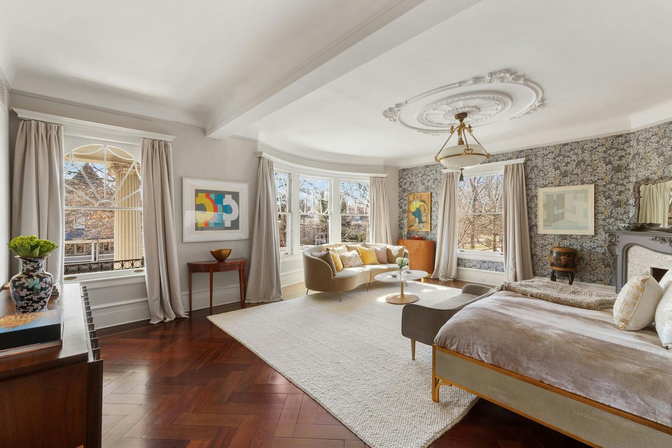 Prospect Park South, New York, 11226, United States, 9 Bedrooms Bedrooms, ,7 BathroomsBathrooms,Residential,For Sale,1945127