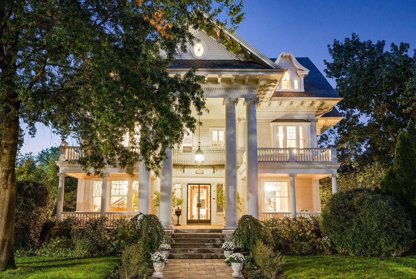 Prospect Park South, New York, 11226, United States, 9 Bedrooms Bedrooms, ,7 BathroomsBathrooms,Residential,For Sale,1945127