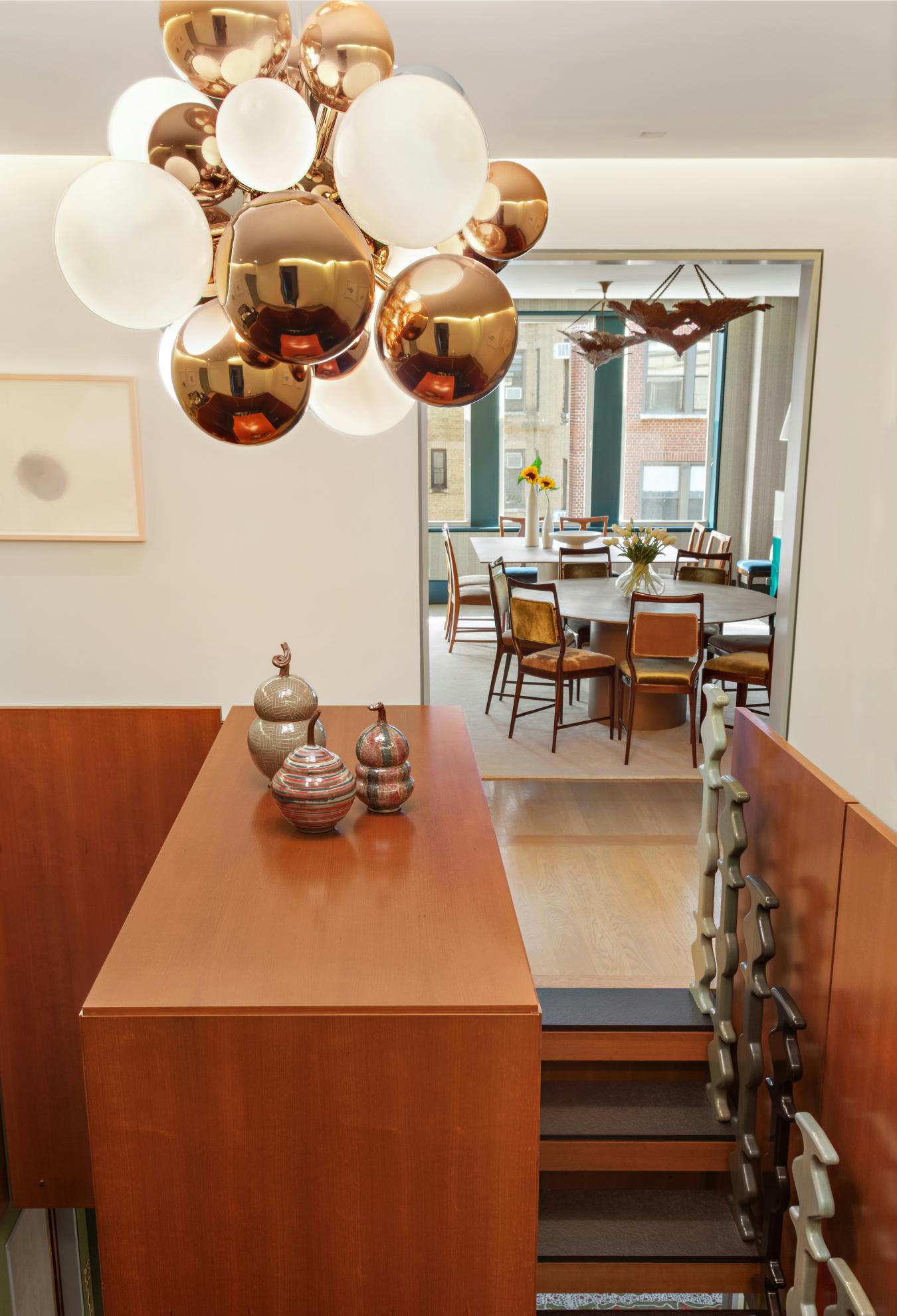 New York, New York, 10024, United States, 5 Bedrooms Bedrooms, ,3 BathroomsBathrooms,Residential,For Sale,1945126