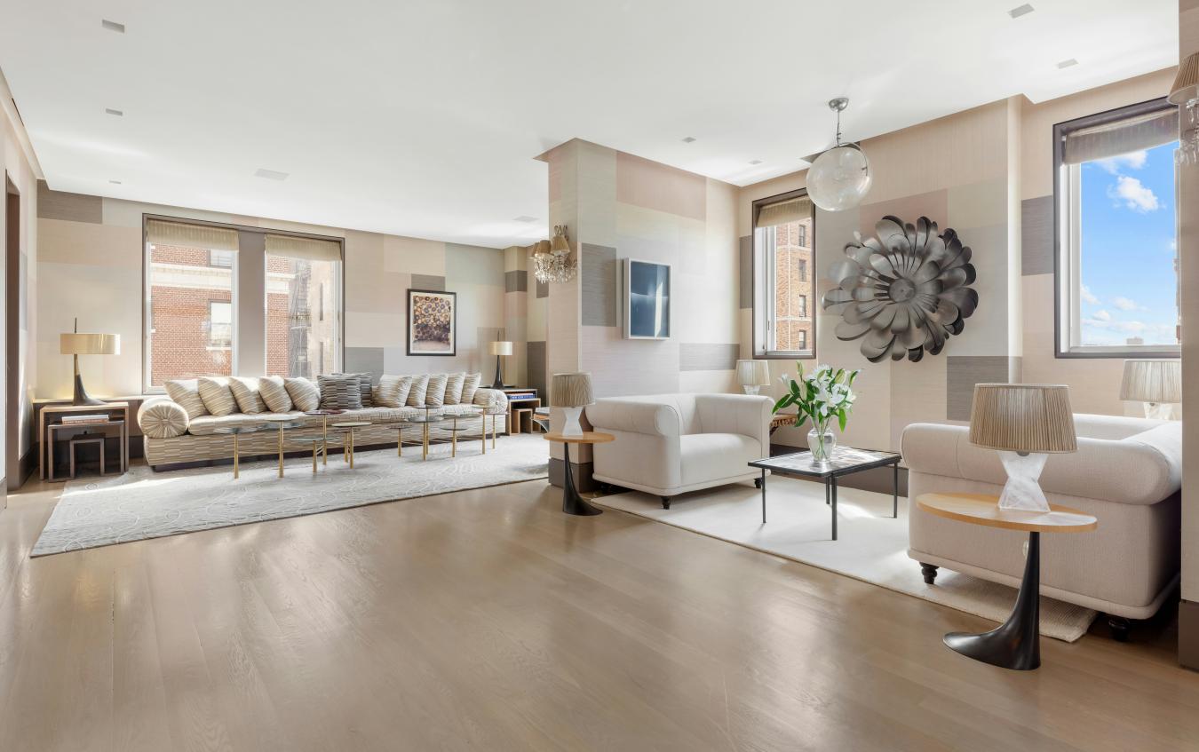 New York, New York, 10024, United States, 5 Bedrooms Bedrooms, ,3 BathroomsBathrooms,Residential,For Sale,1945126