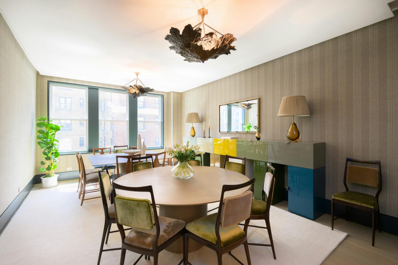 New York, New York, 10024, United States, 5 Bedrooms Bedrooms, ,3 BathroomsBathrooms,Residential,For Sale,1945126