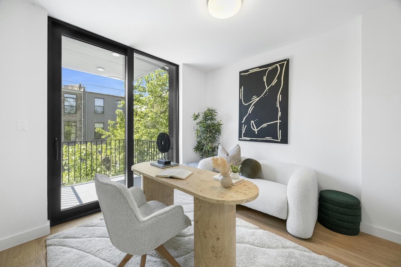 South Harlem, New York, 10027, United States, 4 Bedrooms Bedrooms, ,3 BathroomsBathrooms,Residential,For Sale,1992507