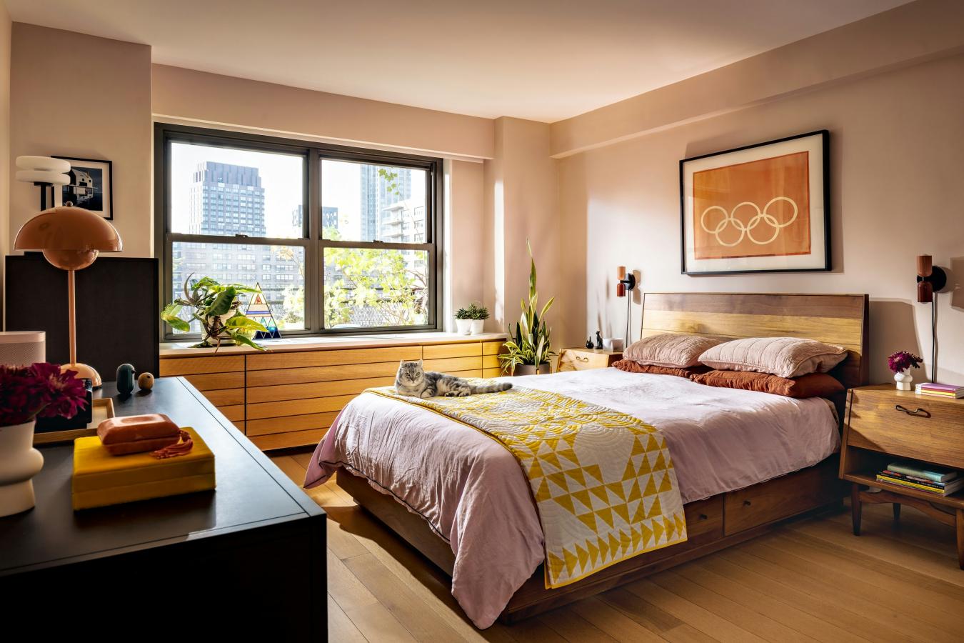 New York, New York, 10023, United States, 1 Bedroom Bedrooms, ,1 BathroomBathrooms,Residential,For Sale,1952702