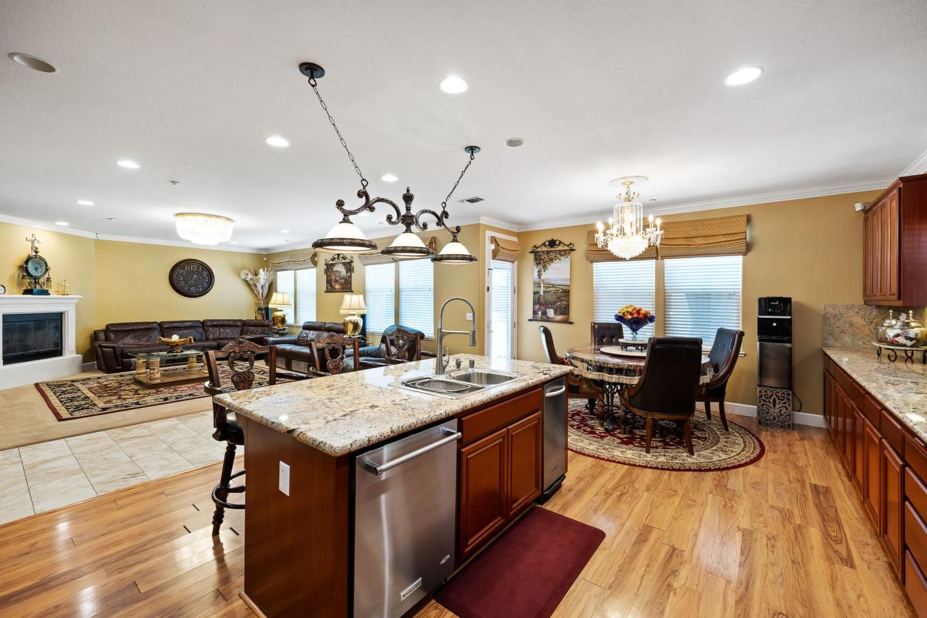 Brentwood, California, 94513, United States, 5 Bedrooms Bedrooms, ,3 BathroomsBathrooms,Residential,For Sale,1945292