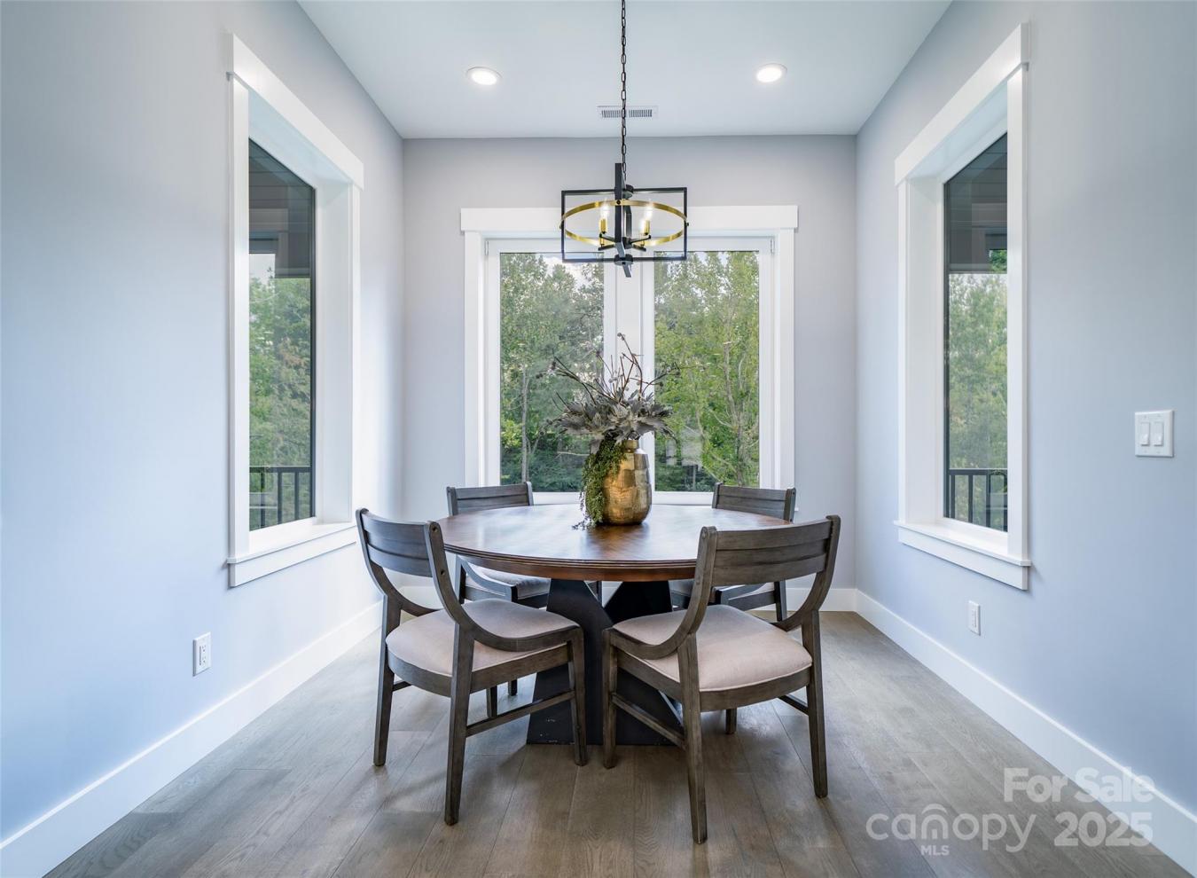 Arden, Buncombe, 28704, United States, 3 Bedrooms Bedrooms, ,2 BathroomsBathrooms,Residential,For Sale,1945291