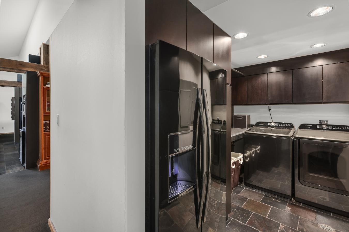 Wildwood, Saint Louis, 63021, United States, 5 Bedrooms Bedrooms, ,4 BathroomsBathrooms,Residential,For Sale,1945290