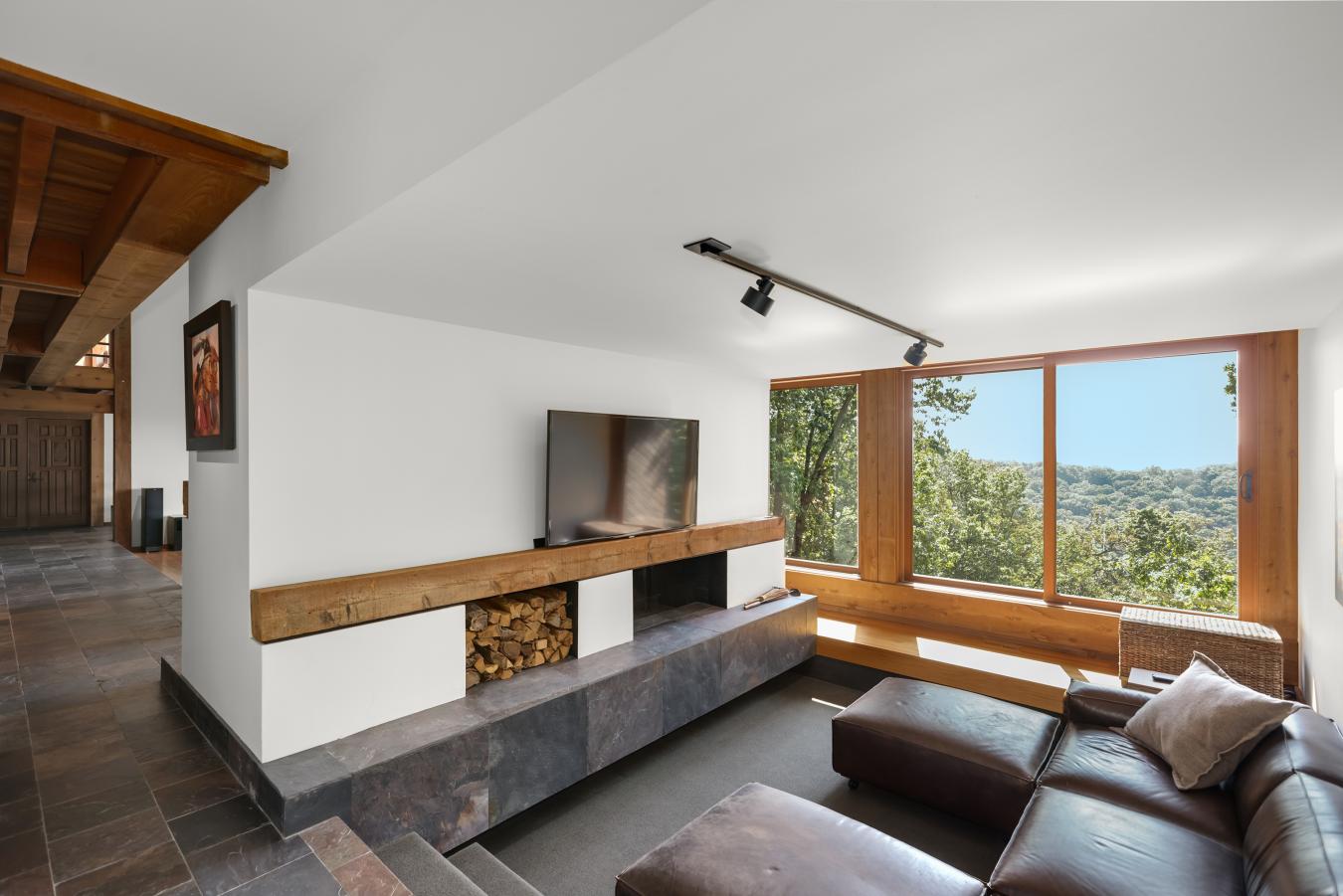 Wildwood, Saint Louis, 63021, United States, 5 Bedrooms Bedrooms, ,4 BathroomsBathrooms,Residential,For Sale,1945290