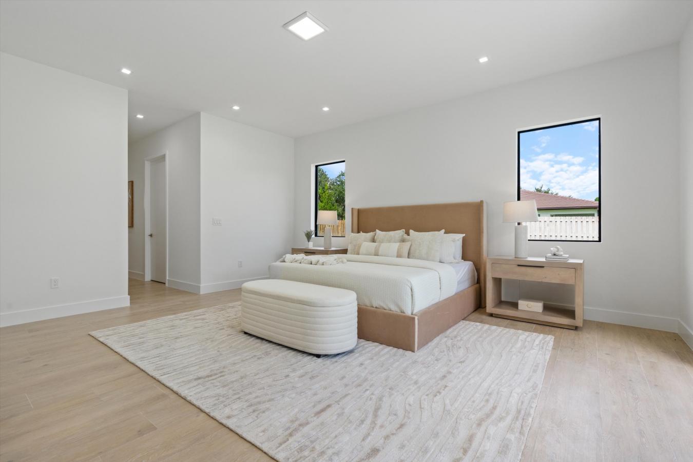 Miami, Miami-Dade, 33157, United States, 5 Bedrooms Bedrooms, ,4 BathroomsBathrooms,Residential,For Sale,1945106