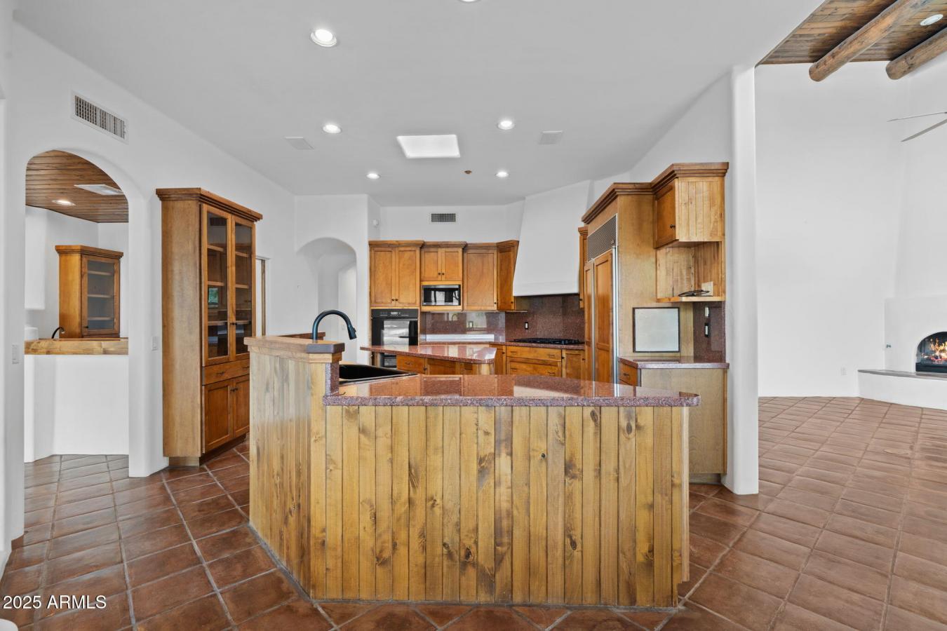 Scottsdale, Maricopa, 85255, United States, 4 Bedrooms Bedrooms, ,3 BathroomsBathrooms,Residential,For Sale,1945288