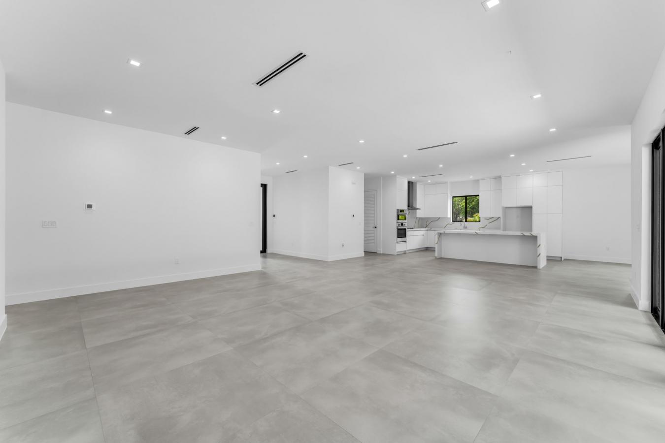 Cutler Bay, Miami-Dade, 33157, United States, 5 Bedrooms Bedrooms, ,3 BathroomsBathrooms,Residential,For Sale,1945287