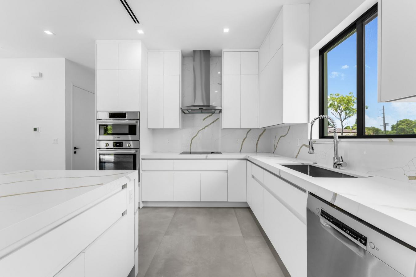 Cutler Bay, Miami-Dade, 33157, United States, 5 Bedrooms Bedrooms, ,3 BathroomsBathrooms,Residential,For Sale,1945287