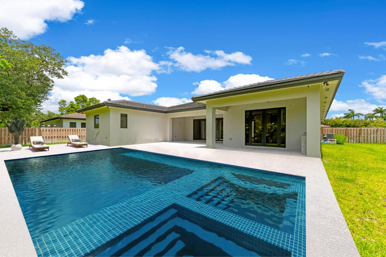 Cutler Bay, Miami-Dade, 33157, United States, 5 Bedrooms Bedrooms, ,3 BathroomsBathrooms,Residential,For Sale,1945287