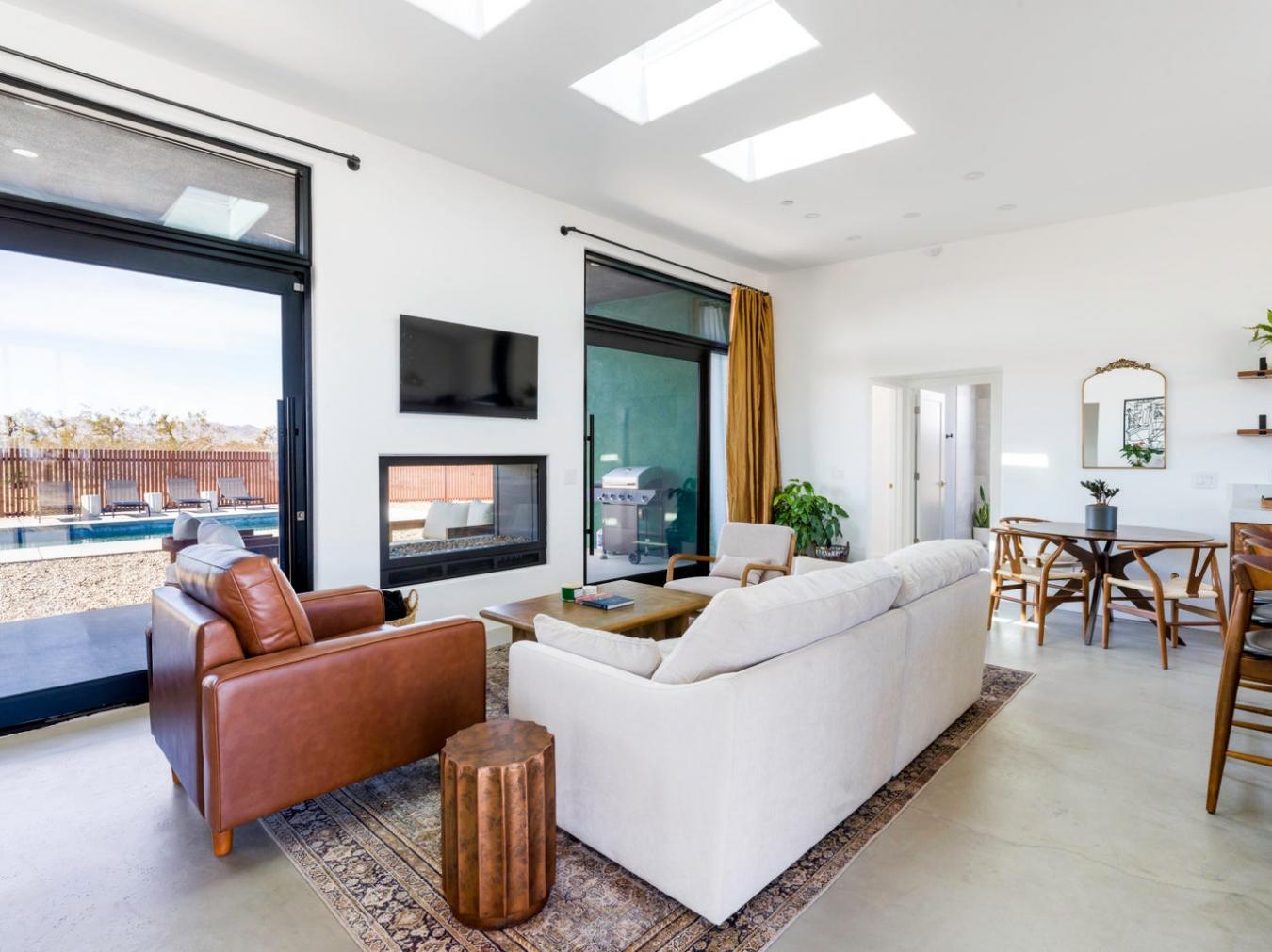 Landers, California, 92285, United States, 3 Bedrooms Bedrooms, ,1 BathroomBathrooms,Residential,For Sale,1945102