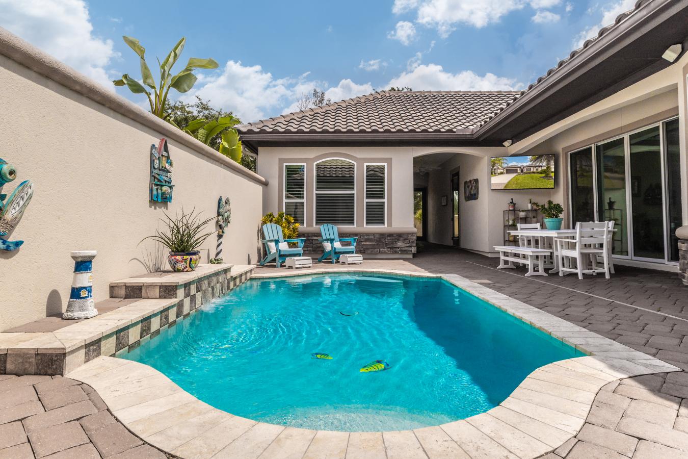 Jacksonville, Florida, 32224, United States, 4 Bedrooms Bedrooms, ,3 BathroomsBathrooms,Residential,For Sale,1945101