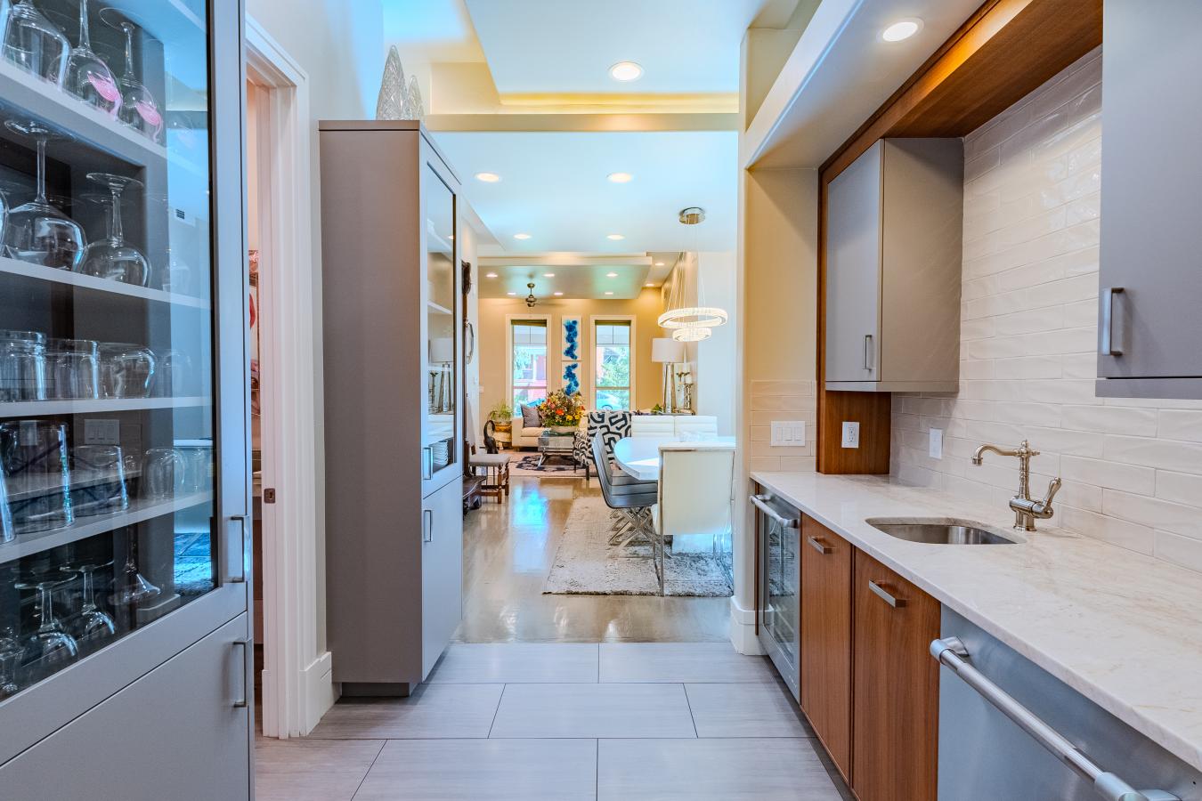 Denver, Denver, 80218, United States, 6 Bedrooms Bedrooms, ,6 BathroomsBathrooms,Residential,For Sale,1945283