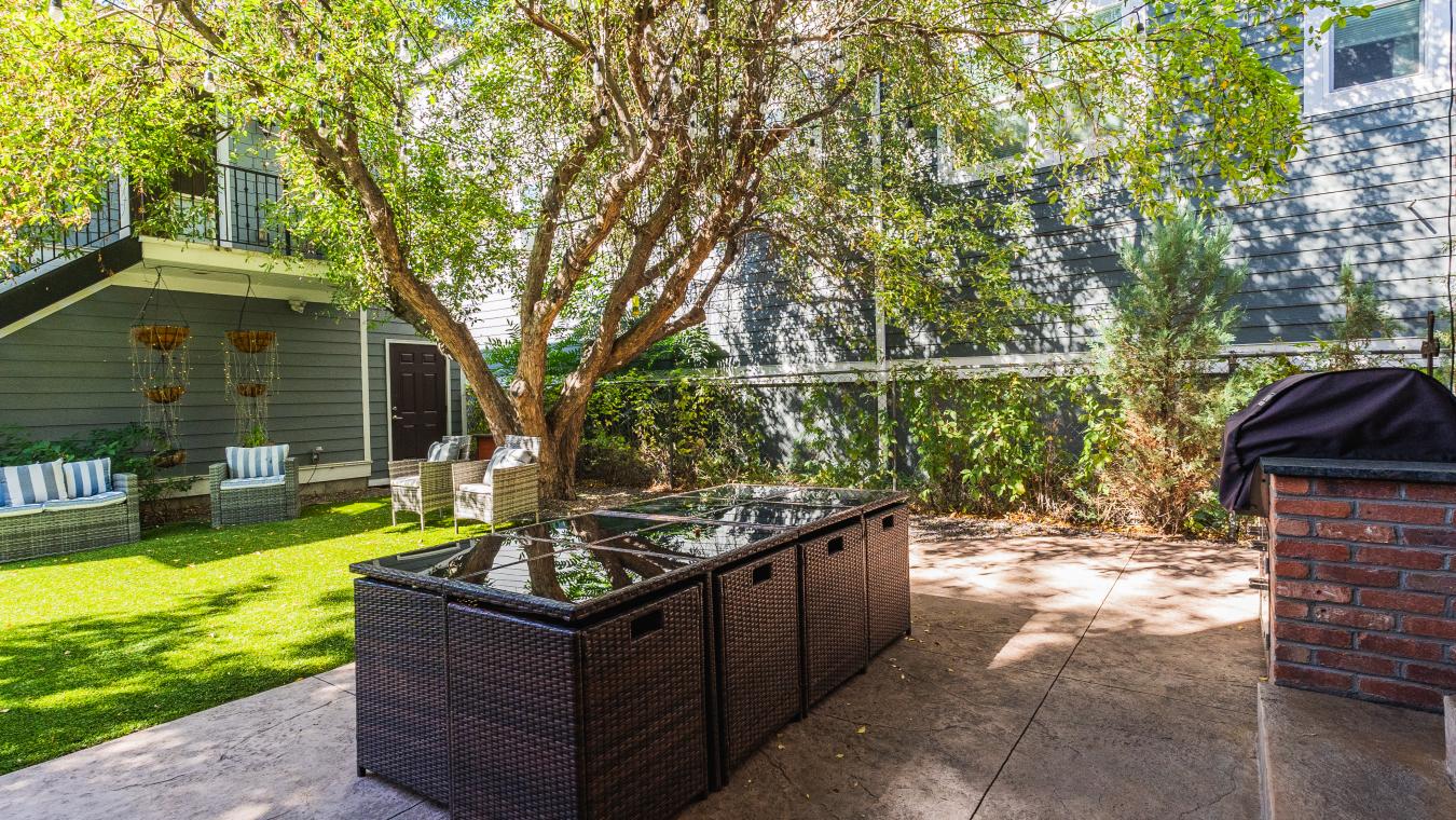 Denver, Denver, 80218, United States, 6 Bedrooms Bedrooms, ,6 BathroomsBathrooms,Residential,For Sale,1945283