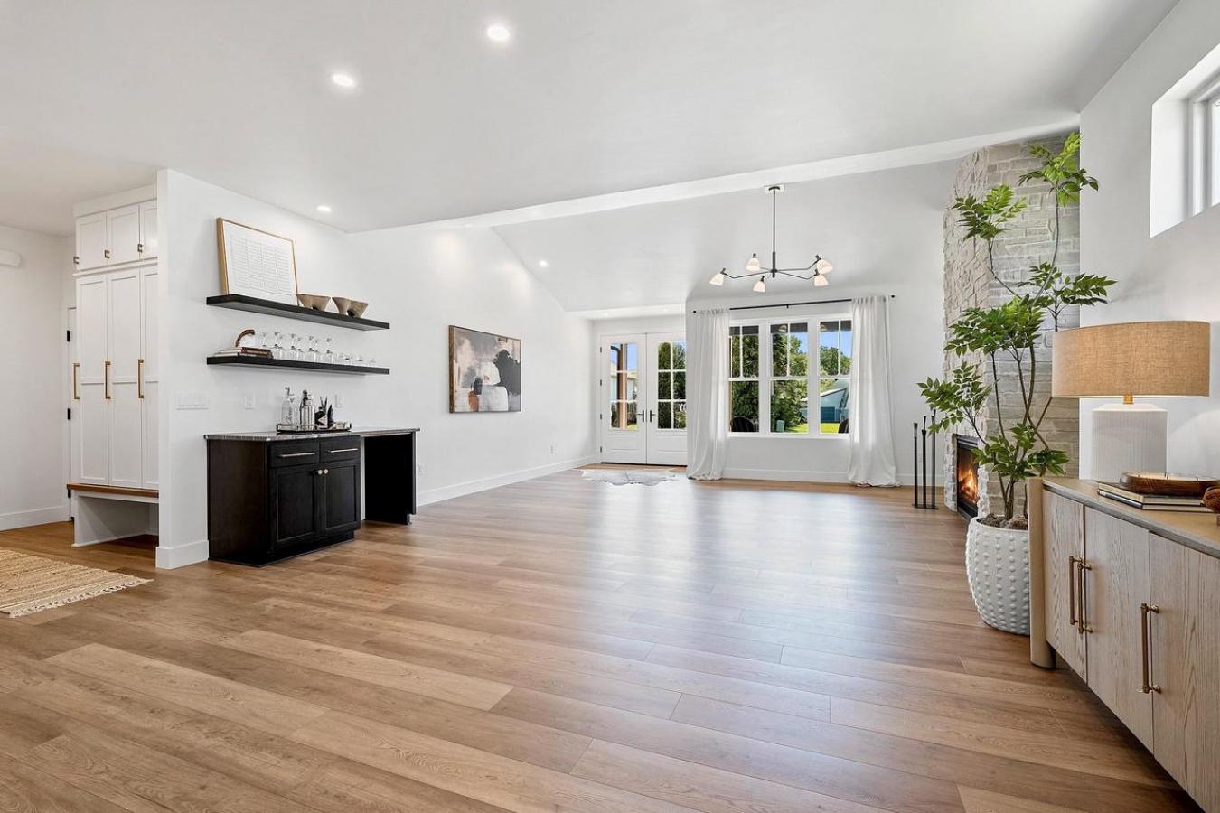 LEDGEVIEW, BROWN, 54115, United States, 4 Bedrooms Bedrooms, ,2 BathroomsBathrooms,Residential,For Sale,1945418