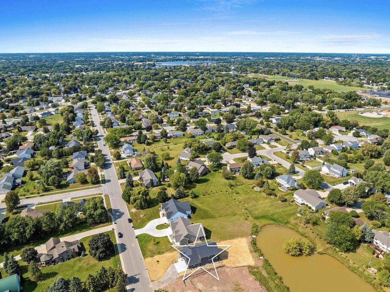 LEDGEVIEW, BROWN, 54115, United States, 4 Bedrooms Bedrooms, ,2 BathroomsBathrooms,Residential,For Sale,1945418