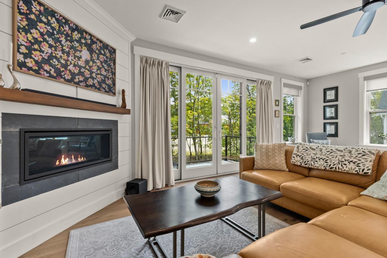 Dover, New Hampshire, 03820, United States, ,Residential,For Sale,1945416