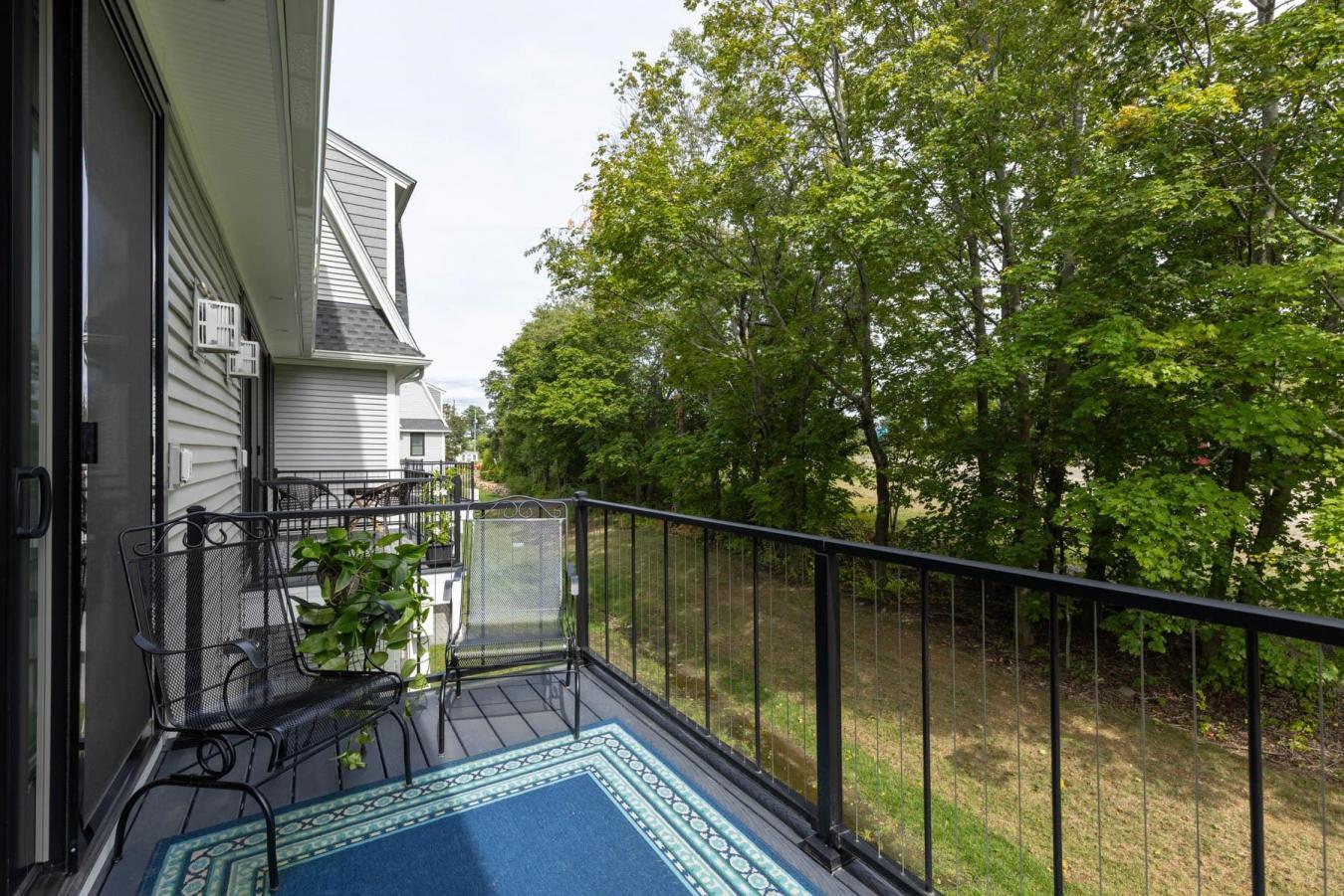 Dover, New Hampshire, 03820, United States, ,Residential,For Sale,1945416