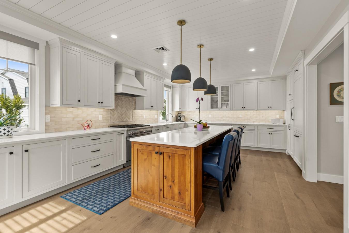 Dover, New Hampshire, 03820, United States, ,Residential,For Sale,1945416