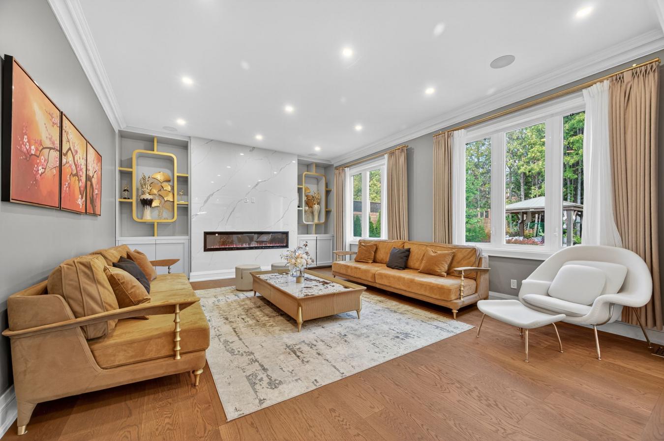 Toronto, ON, M3C 2L2, Canada, 4 Bedrooms Bedrooms, ,6 BathroomsBathrooms,Residential,For Sale,1945277