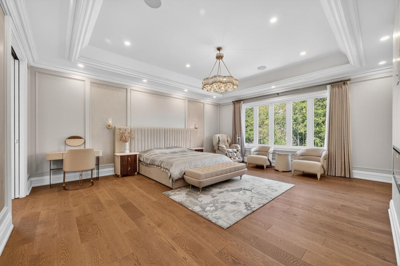 Toronto, ON, M3C 2L2, Canada, 4 Bedrooms Bedrooms, ,6 BathroomsBathrooms,Residential,For Sale,1945277