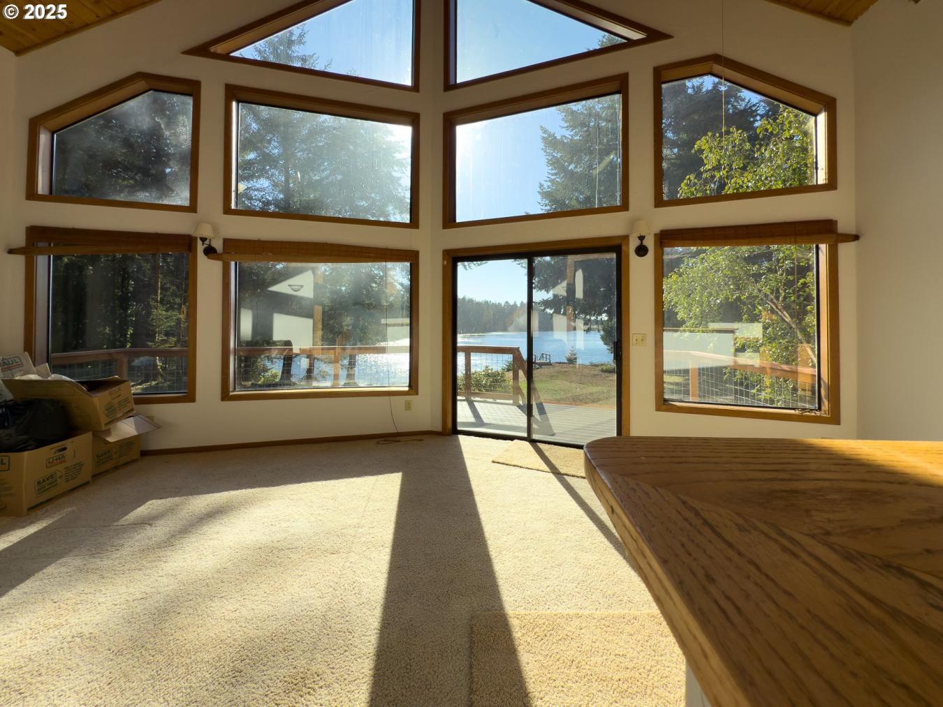 Bandon, Coos, 97411, United States, 4 Bedrooms Bedrooms, ,3 BathroomsBathrooms,Residential,For Sale,1945415