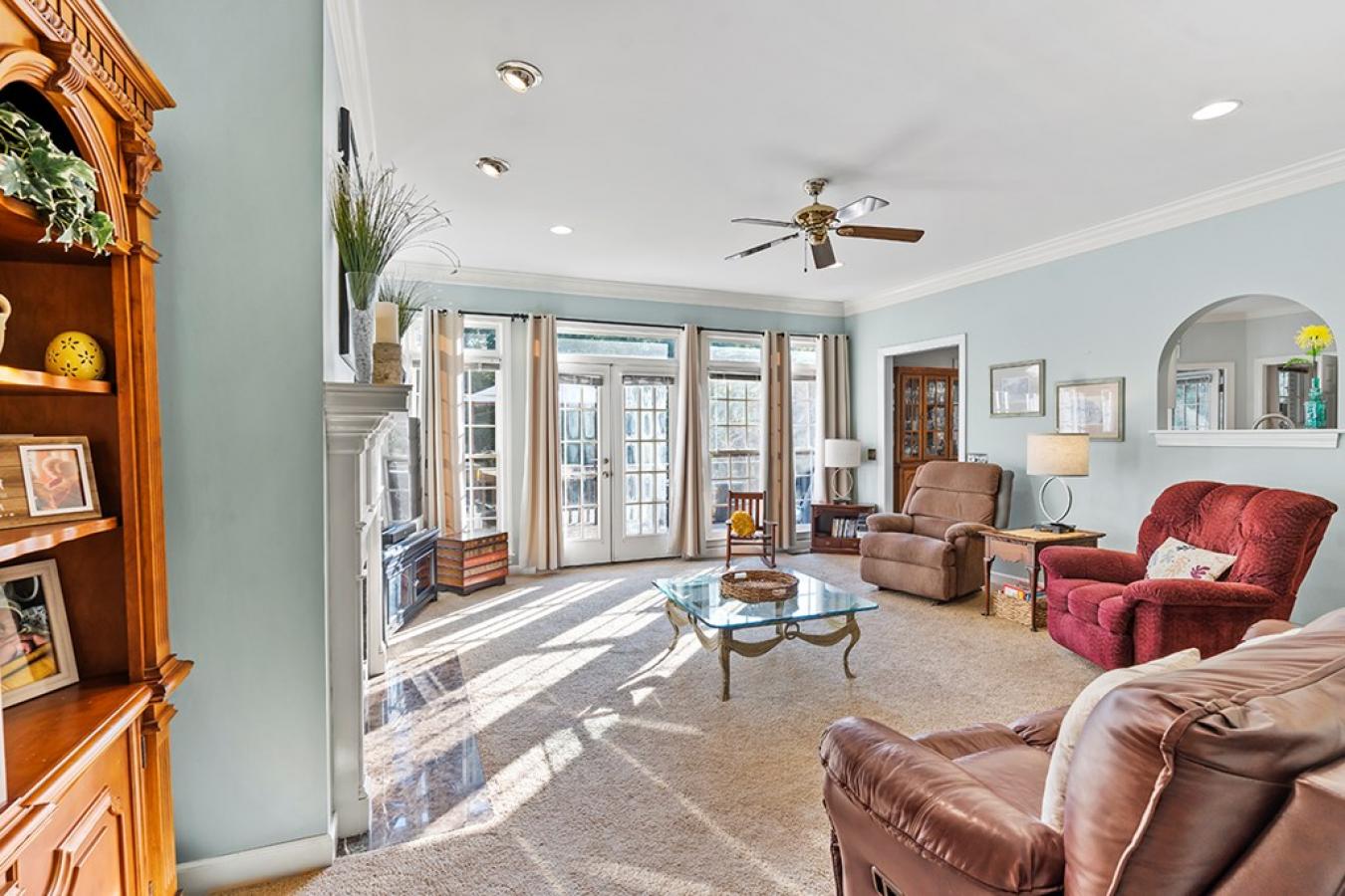 Greenwood, Greenwood, 29649, United States, 4 Bedrooms Bedrooms, ,4 BathroomsBathrooms,Residential,For Sale,1945709