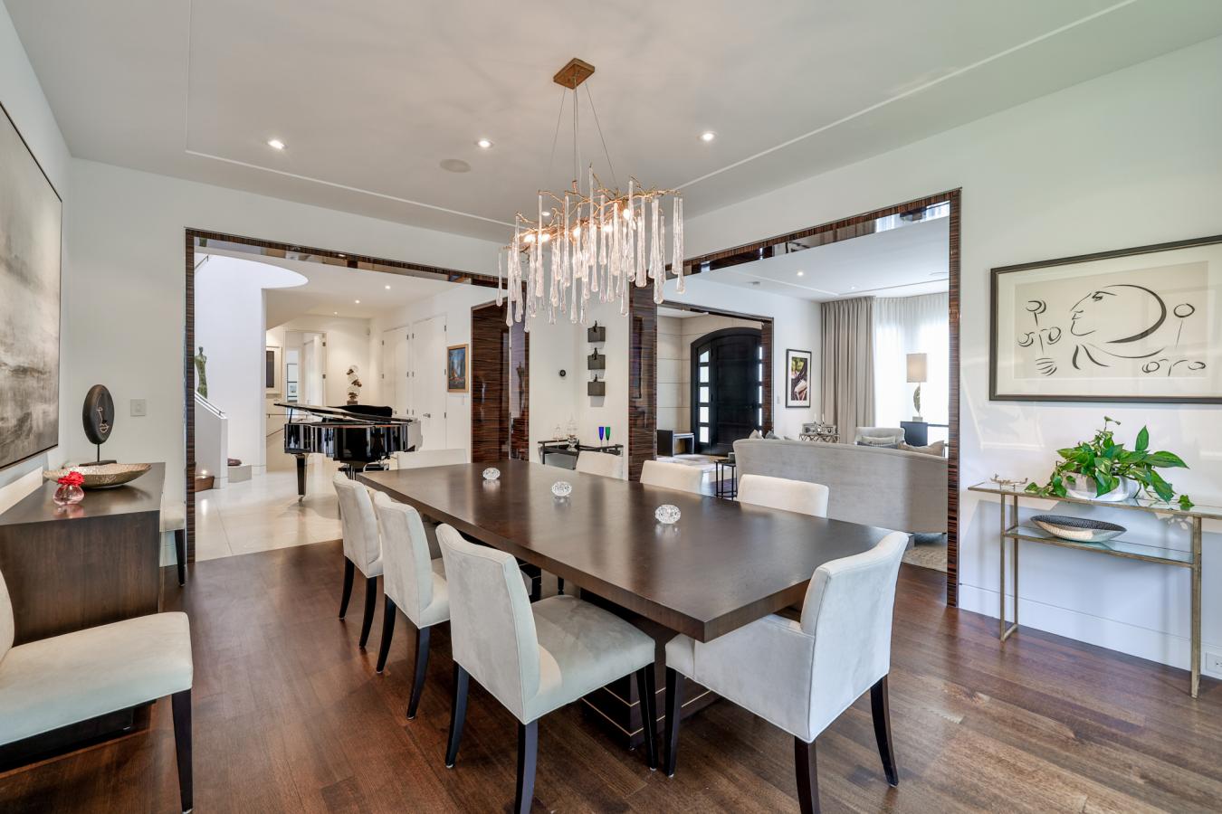 Toronto, ON, M2L 1H3, Canada, 5 Bedrooms Bedrooms, ,7 BathroomsBathrooms,Residential,For Sale,1945276