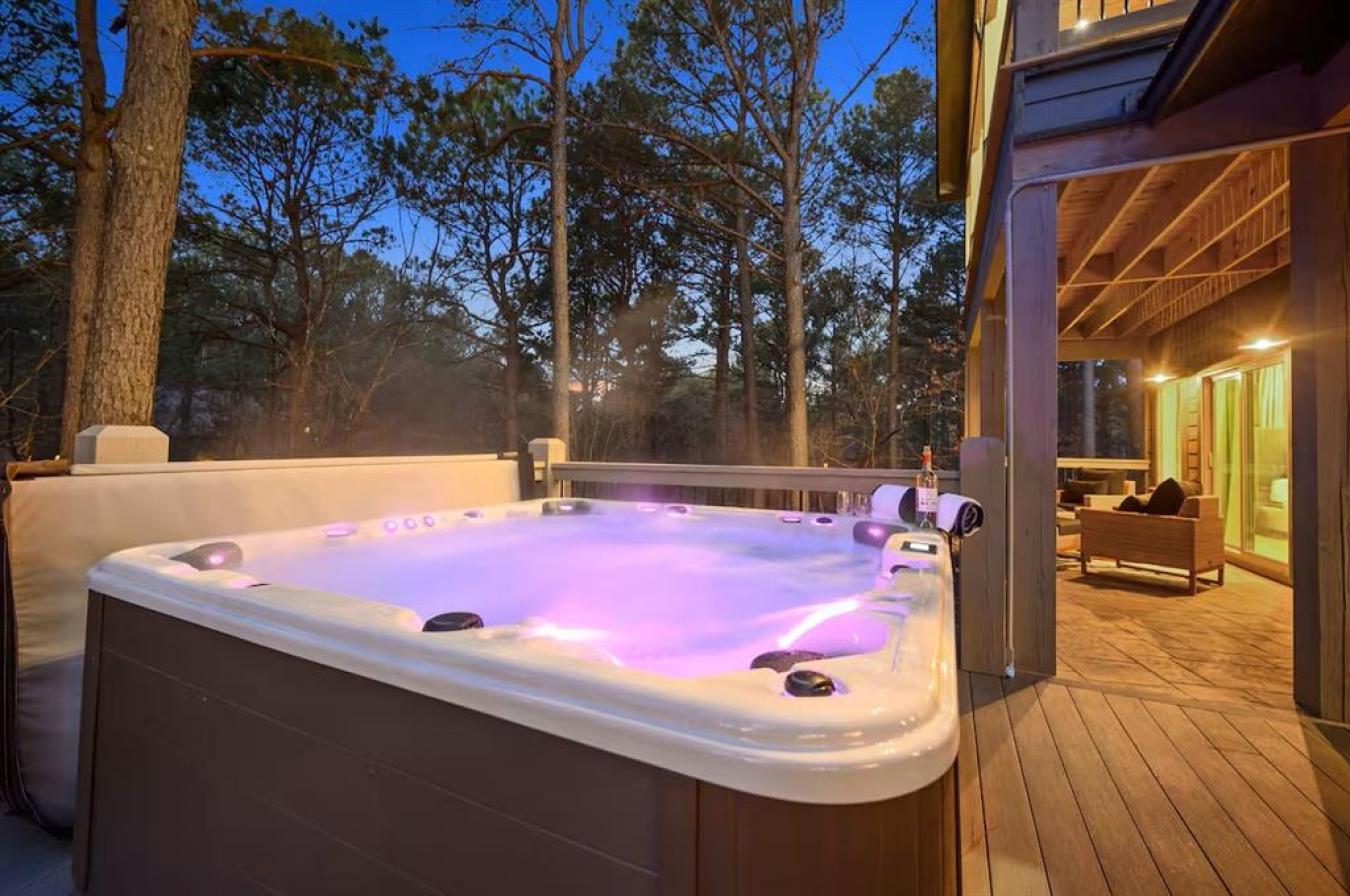 Broken Bow, McCurtain, 74728, United States, 4 Bedrooms Bedrooms, ,3 BathroomsBathrooms,Residential,For Sale,1945413