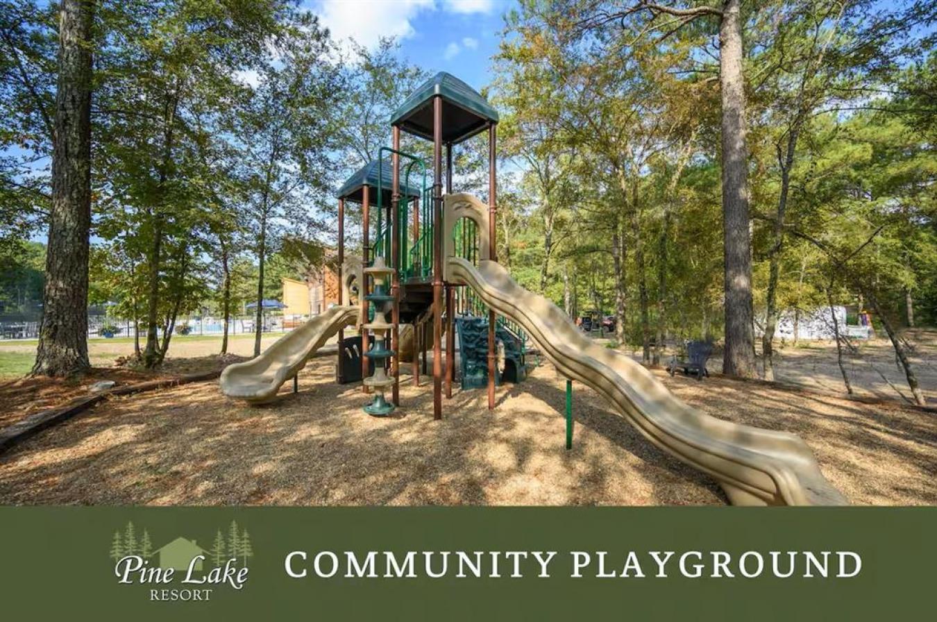 Broken Bow, McCurtain, 74728, United States, 4 Bedrooms Bedrooms, ,3 BathroomsBathrooms,Residential,For Sale,1945413