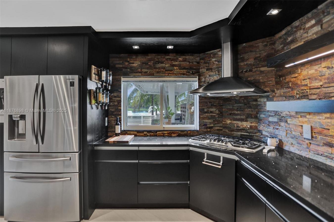 Cutler Bay, Miami-Dade County, 33189, United States, 5 Bedrooms Bedrooms, ,3 BathroomsBathrooms,Residential,For Sale,1945411