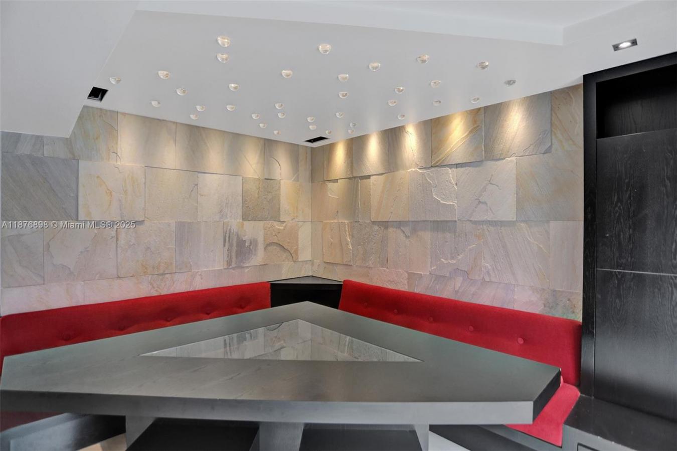 Cutler Bay, Miami-Dade County, 33189, United States, 5 Bedrooms Bedrooms, ,3 BathroomsBathrooms,Residential,For Sale,1945411