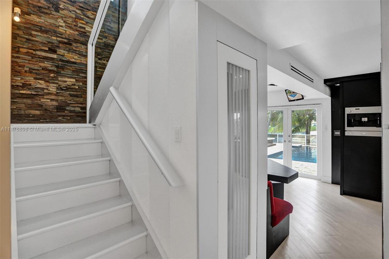 Cutler Bay, Miami-Dade County, 33189, United States, 5 Bedrooms Bedrooms, ,3 BathroomsBathrooms,Residential,For Sale,1945411