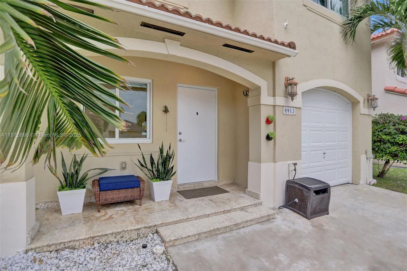 Cutler Bay, Miami-Dade County, 33189, United States, 5 Bedrooms Bedrooms, ,3 BathroomsBathrooms,Residential,For Sale,1945411