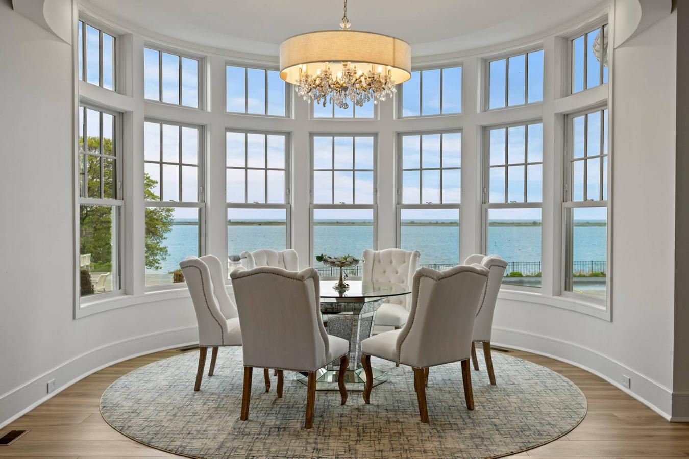 East Setauket, New York, 11733, United States, 6 Bedrooms Bedrooms, ,8 BathroomsBathrooms,Residential,For Sale,1945408