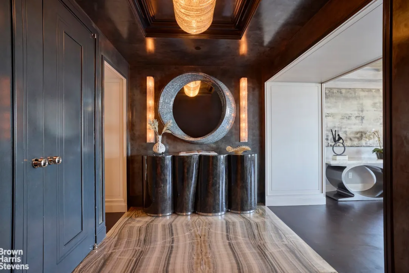 New York, New York, 10028, United States, 4 Bedrooms Bedrooms, ,3 BathroomsBathrooms,Residential,For Sale,1945406
