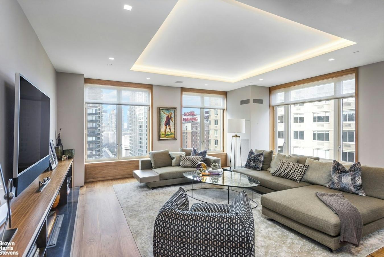 New York, New York, 10023, United States, 2 Bedrooms Bedrooms, ,2 BathroomsBathrooms,Residential,For Sale,1945405