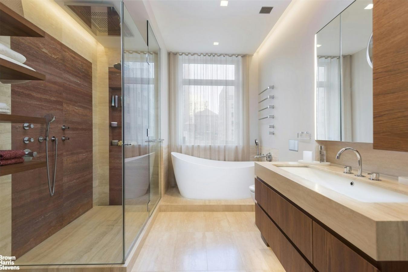 New York, New York, 10023, United States, 2 Bedrooms Bedrooms, ,2 BathroomsBathrooms,Residential,For Sale,1945405