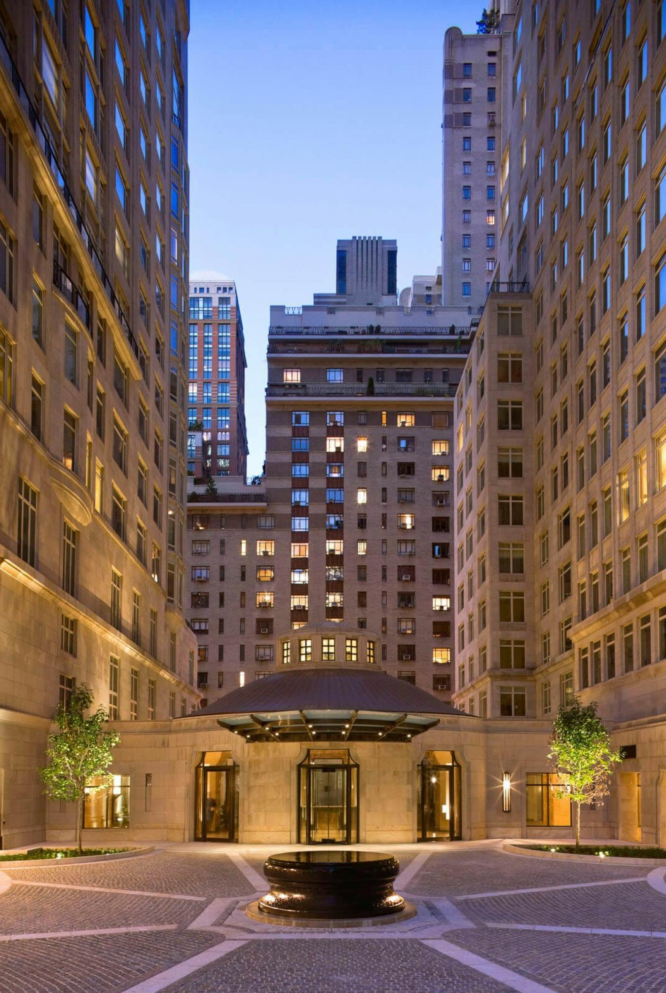 New York, New York, 10023, United States, 2 Bedrooms Bedrooms, ,2 BathroomsBathrooms,Residential,For Sale,1945405