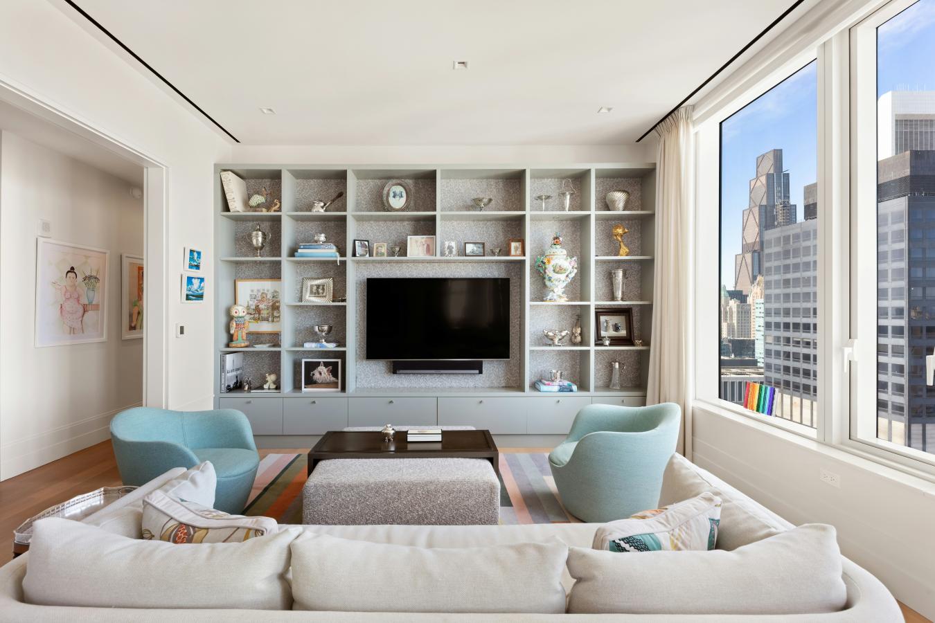 New York, New York, 10022, United States, 3 Bedrooms Bedrooms, ,2 BathroomsBathrooms,Residential,For Sale,1952698