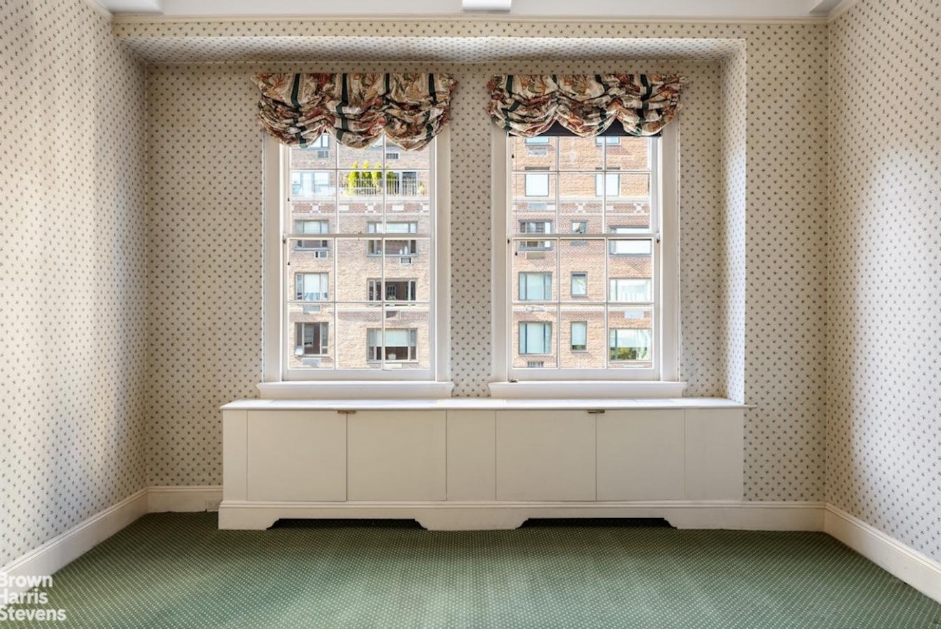 New York, New York, 10022, United States, 4 Bedrooms Bedrooms, ,4 BathroomsBathrooms,Residential,For Sale,1945398