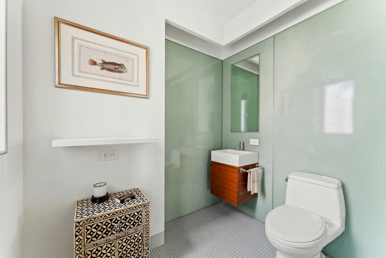 New York, New York, 10075, United States, 5 Bedrooms Bedrooms, ,3 BathroomsBathrooms,Residential,For Sale,1952697