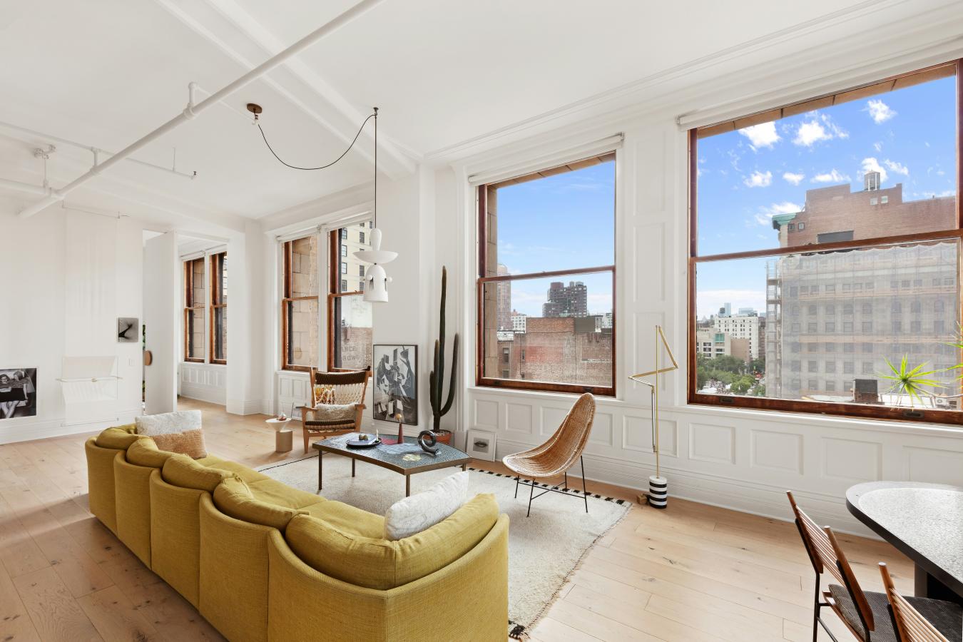 Gramercy Park, New York, 10003, United States, 2 Bedrooms Bedrooms, ,2 BathroomsBathrooms,Residential,For Sale,1945392
