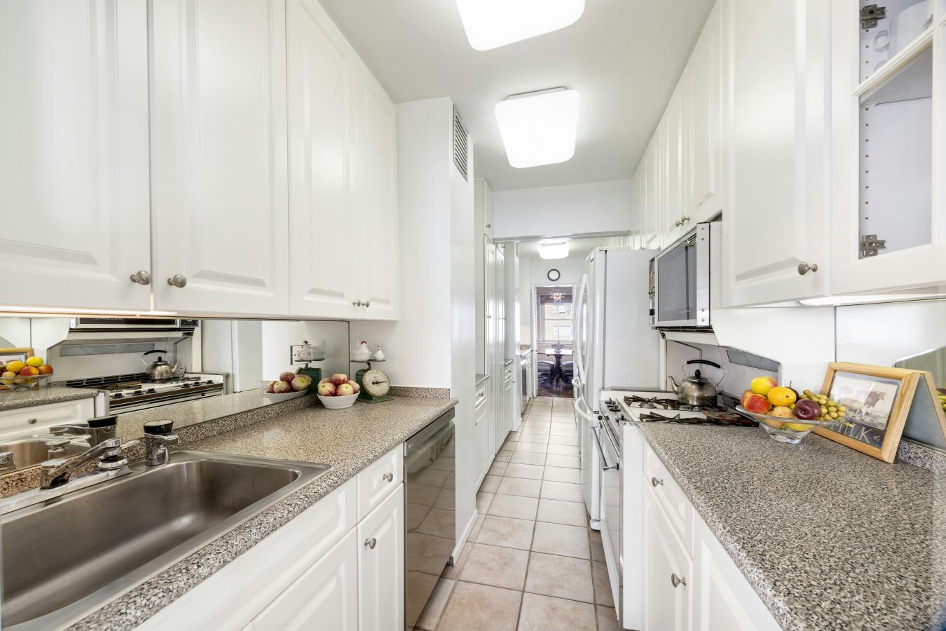 New York, New York, 10016, United States, 3 Bedrooms Bedrooms, ,2 BathroomsBathrooms,Residential,For Sale,1945700